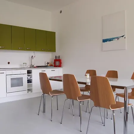 Poli House